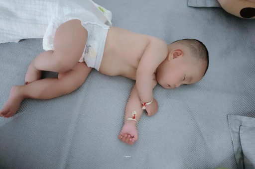 祁阳怀孕多久肚子会胀气